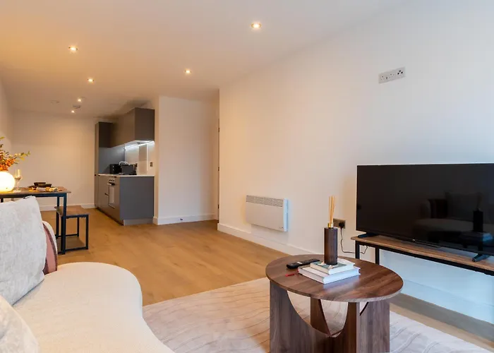 Modern Centre Flat With Terrace, Parking & Long Friendly Διαμέρισμα Λιντς